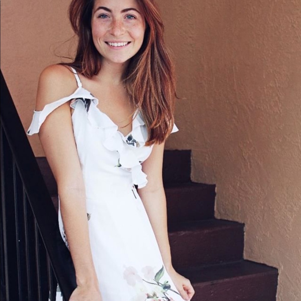 Boho Floral Chiffon Cold Shoulder Front Slit Dress - Picture 3 of 8